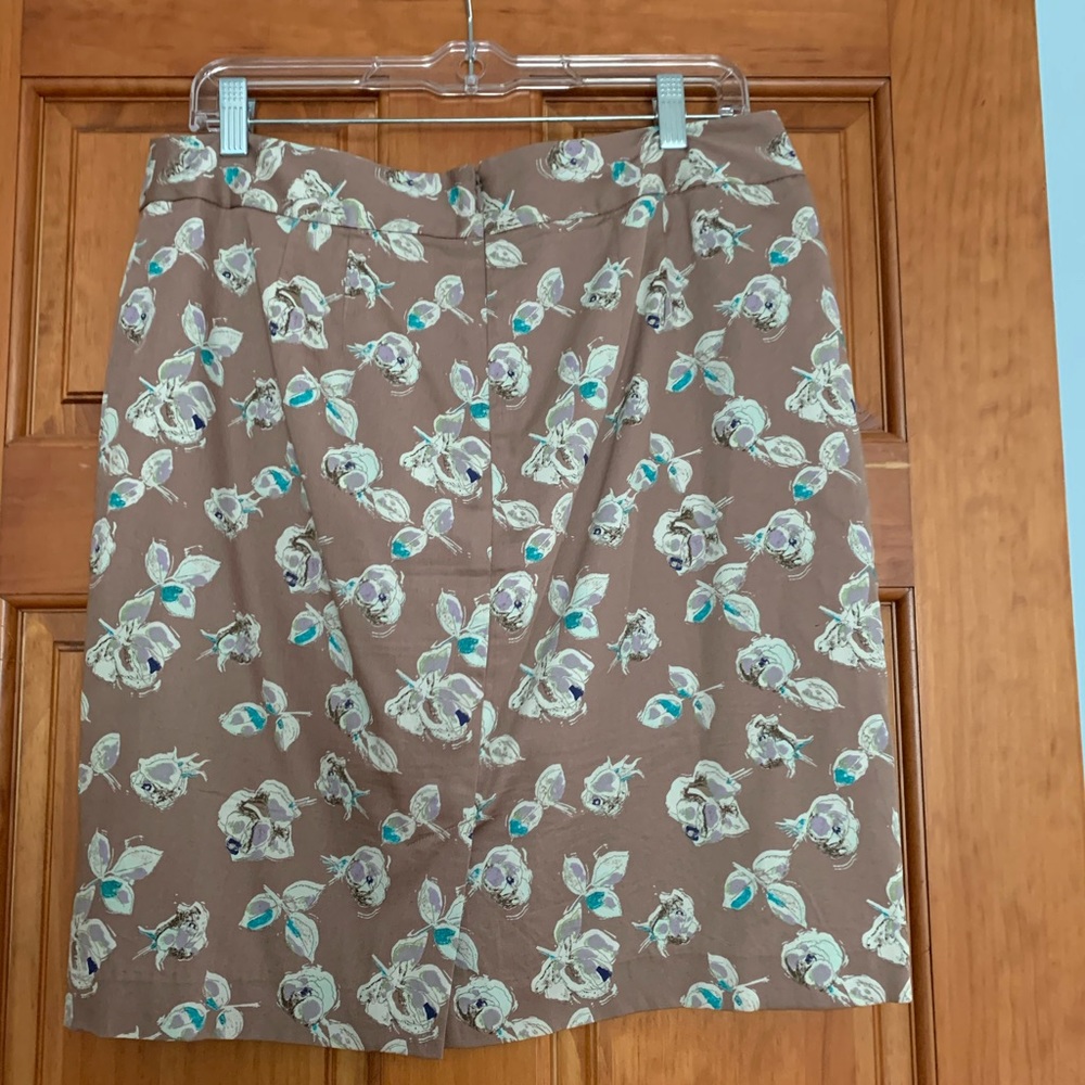 Loft skirt